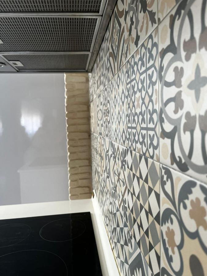 Estupendo Apartamento En Estacion-Centro, Wifi, Agua Por Osmosis Cartagena Exterior photo
